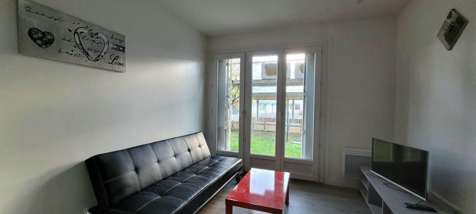 Appartement Montmorillon 1 pièce(s) 25.57 m2