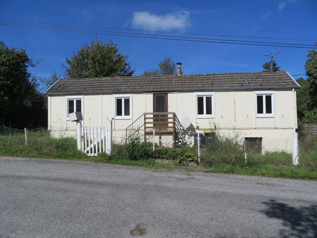 Une petite maison de 37m² située dans la belle ville de Mur de Bretagne