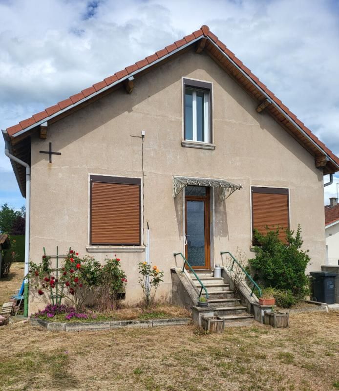 Maison familiale Balbigny, 98 m2 sur terrain clos de 590 m2
