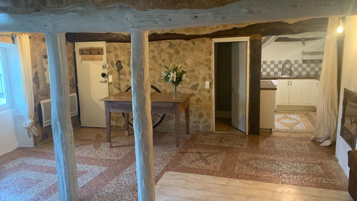 BRUE-AURIAC Appartement Brue Auriac 3 pièce(s) 48 m2 1