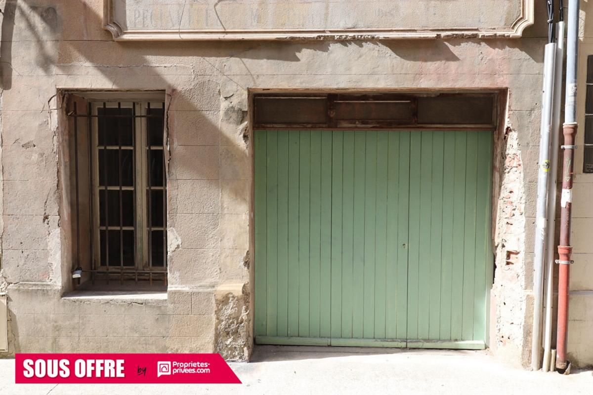 Garage 16M2 avec studio de 34 M2