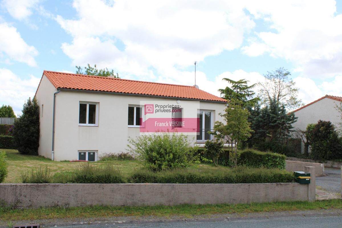 Maison A VENDRE  - Les Herbiers 7 pièce(s) 81 m2 env sur 411 M2 de terrain env