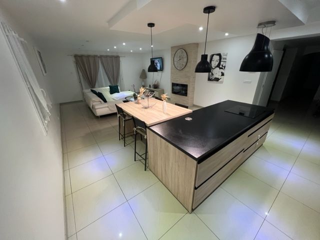 Maison La Celette 6 pièce(s) 171 m2