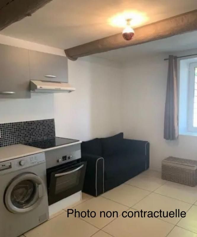 STUDIO Clermont L Hérault 28 m2+ 1Cave+ 1place de parking