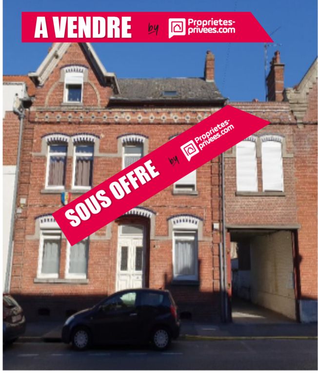 Immeuble avec 5 appartements meublés et 2 garages, offrant un rendement brut de 11,17% !