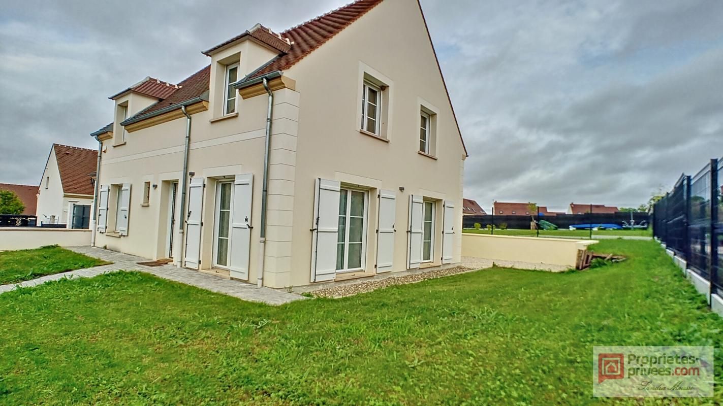 Elégante maison à louer à LACHELLE