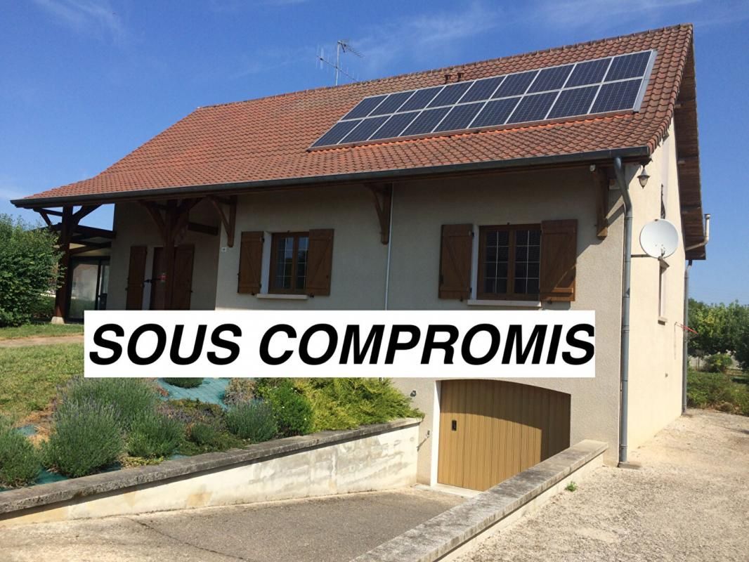 Pavillon de 82 sur sous sol 5 chambres proche Fère Champenoise