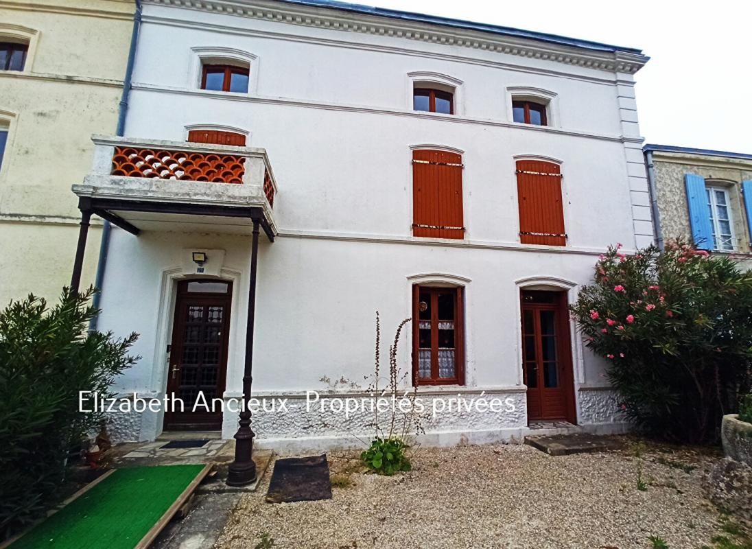 17700 MARSAIS - MAISON  6 pièces - 115 m2