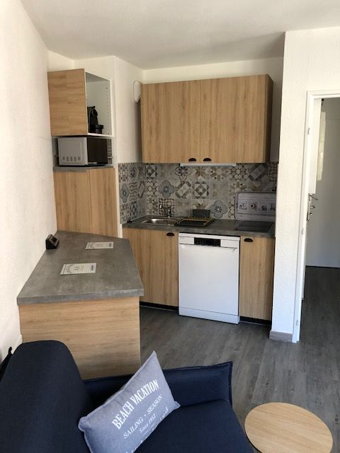 Appartement  Studio Avec Cabine et Garage Cavalaire Sur Mer