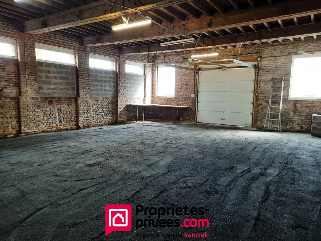 GARAGE /HANGAR 106m² - Verlinghem