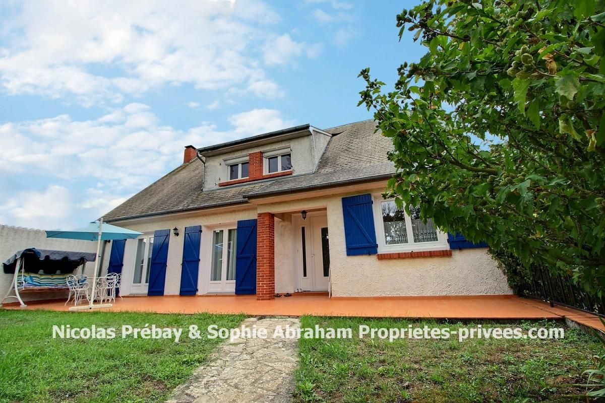 Maison sur sous-sol total de 6 pièces avec dépendance, garage et grand terrain