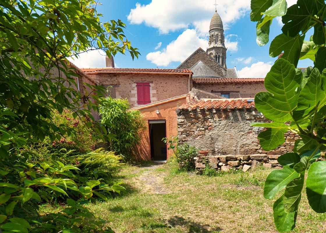 Maison de bourg à Saint Fiacre Sur Maine