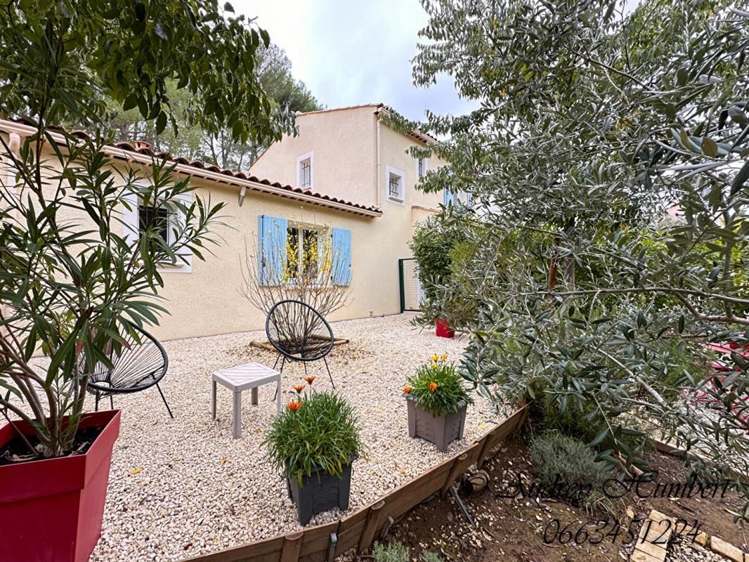 EXCLUSIVITE, PIERREVERT Belle maison récente de 92 m² sur  400 m² de jardin arboré