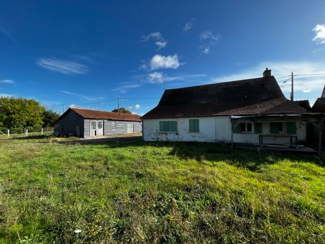 Maison 100 m2 et 120 m2 dépendances