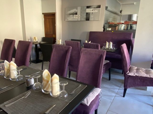 RIEZ PUIMOISSON - RESTAURANT, PIZZRIA 60 COUVERTS, GRANDE TERRASSE et LOGEMENT 1