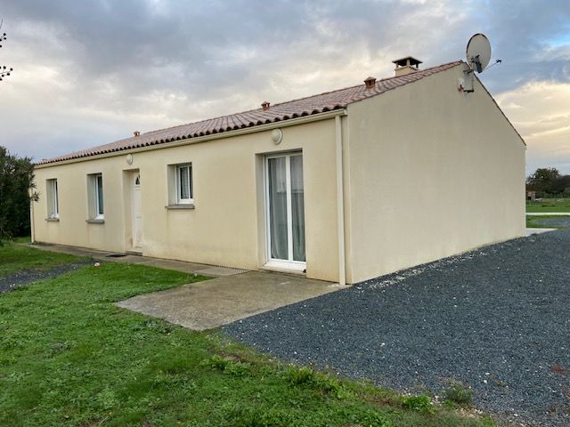 Maison à 5 minutes de PONS 5 pièces 118 m2 de plain pied
