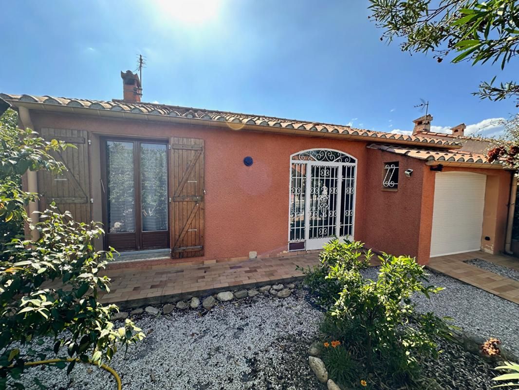 FORTE BAISSE DE PRIX pour cette belle Maison Plain Pied en 3 faces avec garage