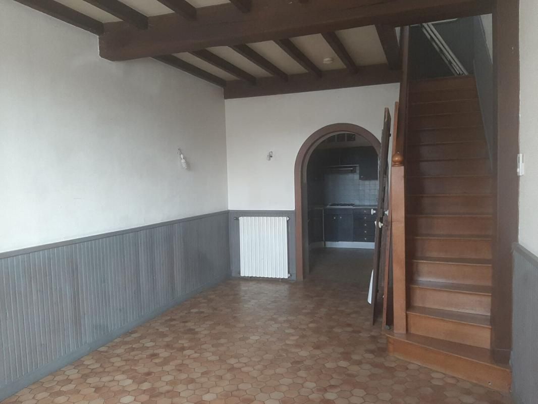 MAISON DE VILLE