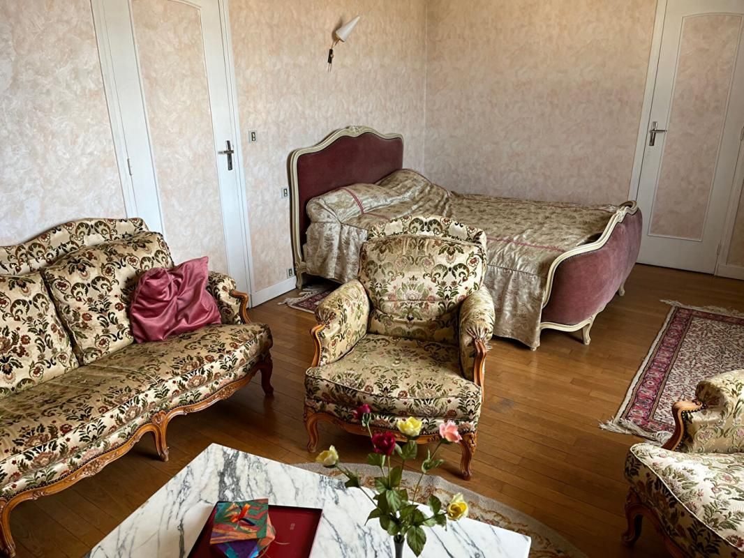 SAINT-REMY Maison 8 pièce(s) 205 m2 avec nombreux agréments 4
