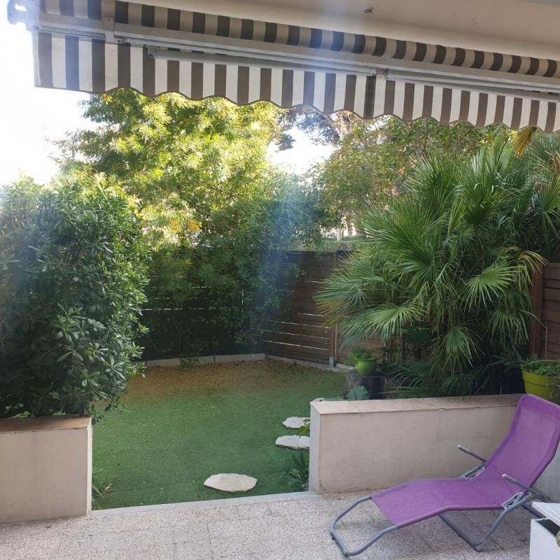 HYERES APPARTEMENT 2 PIECES  - 230 000 euros 1