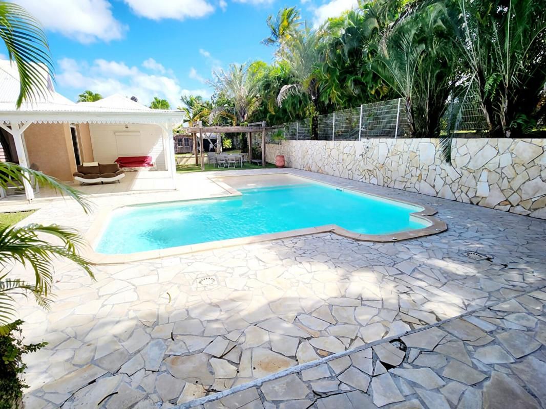 Maison T5 Baie Mahault 97122