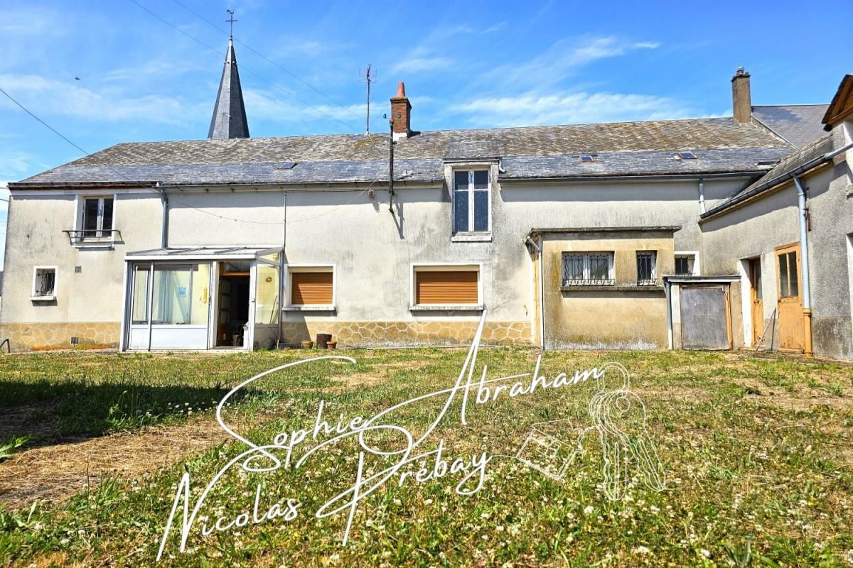 Maison de plain-pied de 4 pièces avec garage, dépendances et  grand terrain