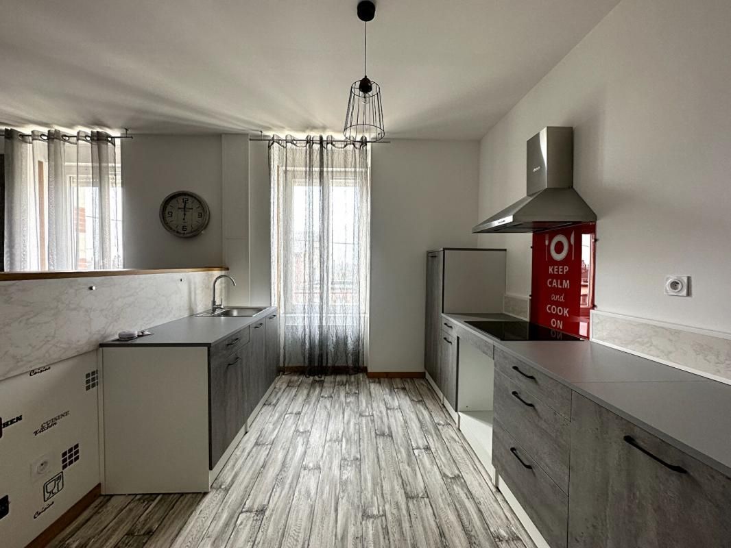 Appartement Vierzon 4 pièce(s) 80 m2