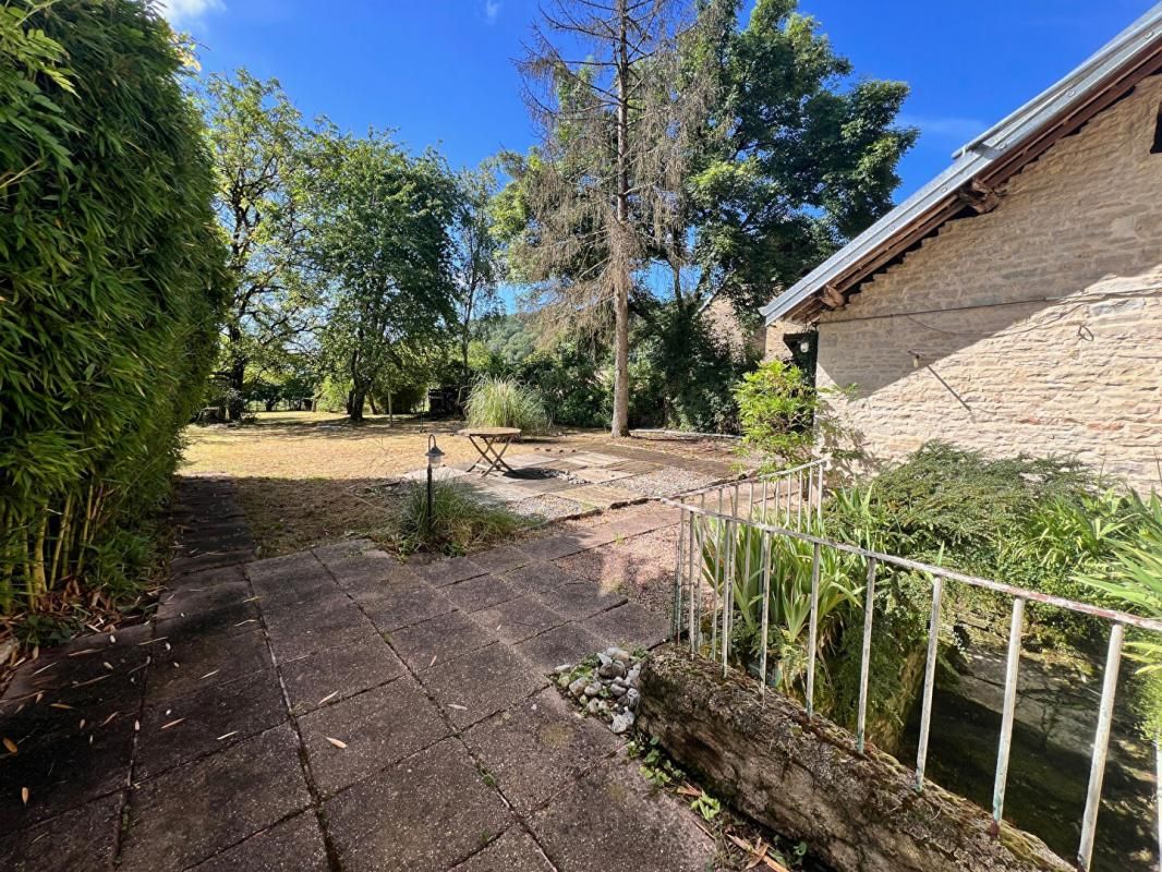 70700 - OISELAY ET GRACHAUX -  181 m2 - 3 chambres dont 2 parentales - Prix : 260000  honoraires charge vendeur