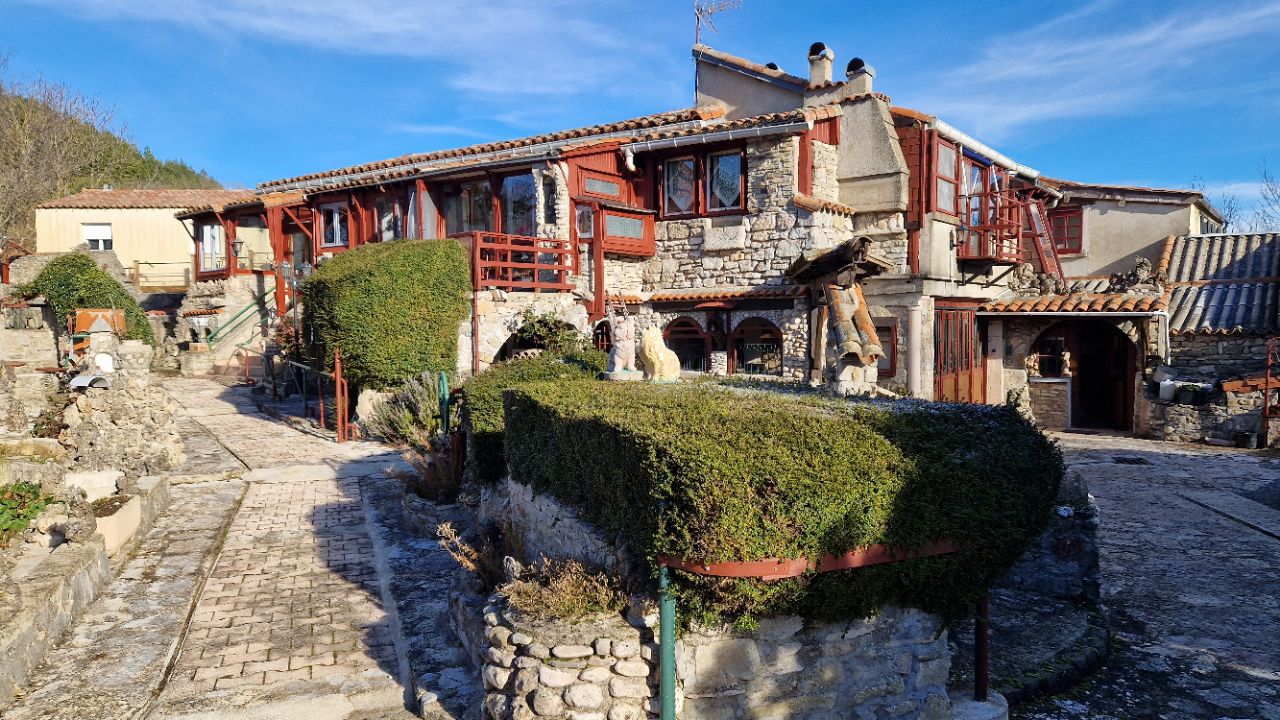Maison de village de 96m2 avec un grand jardin
