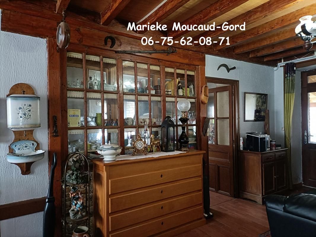 VALPRIVAS Maison de village au coeur de Valprivas 95.49 m² 3 chambres 510 m²  terrain et dépendances 2