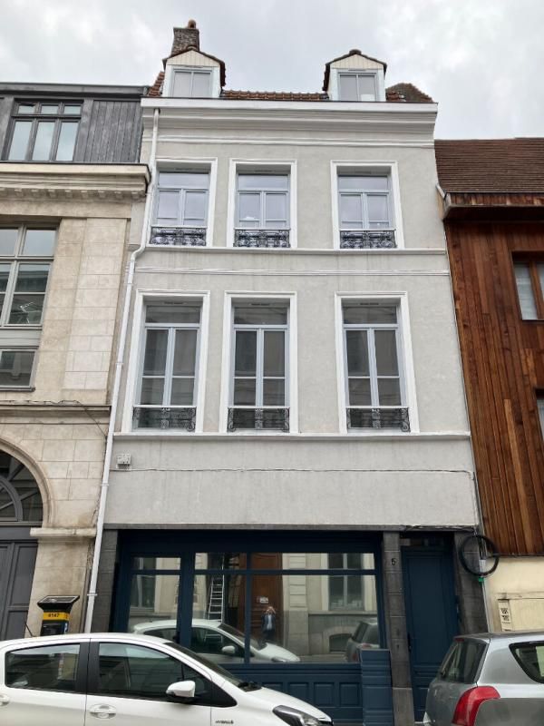 LILLE Appartement 2 chambres 65 m2 au coeur de Lille 1