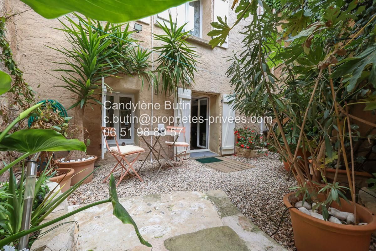 MAISON COSY DE 126M² AVEC CAVE ET COUR