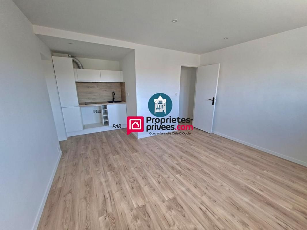 WIMEREUX L'Agence Wimereusienne par Propriétés-Privées .Com vous propose : 1