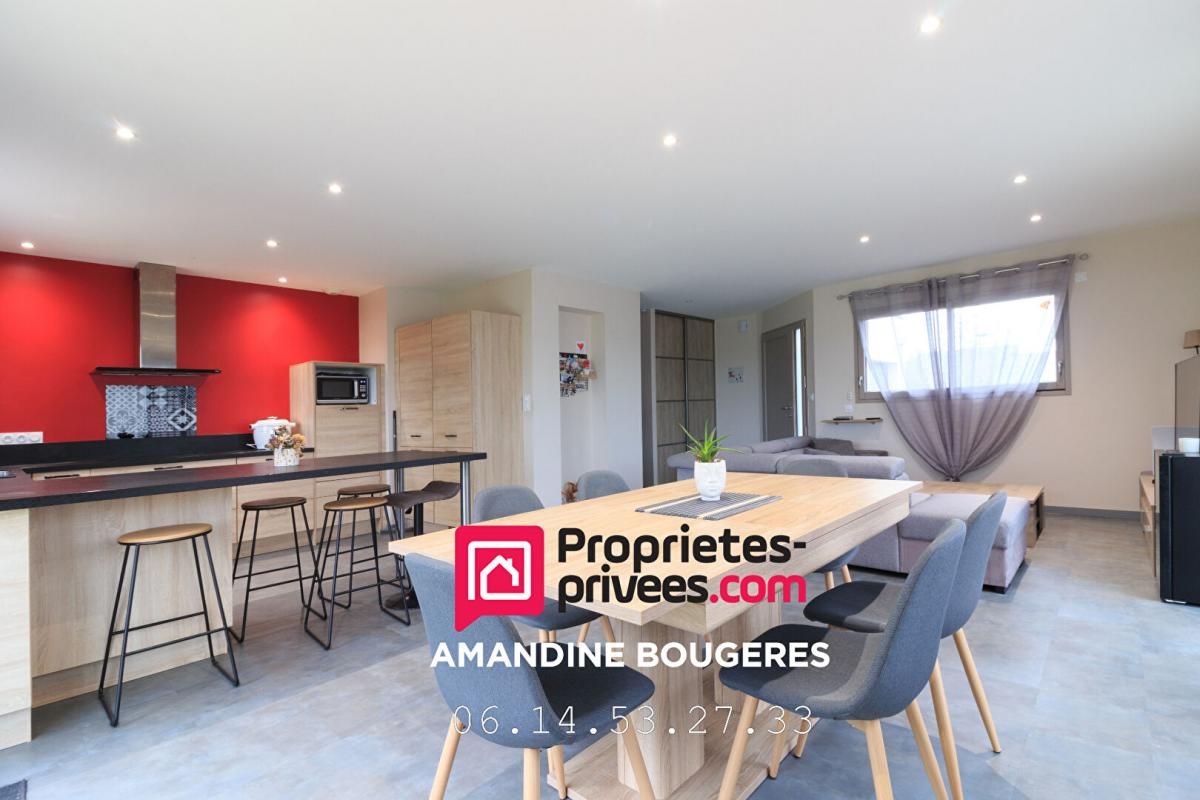 MAISON 4 CHAMBRES - DOUBLE GARAGE - 249 570 EUROS- IMPASSE