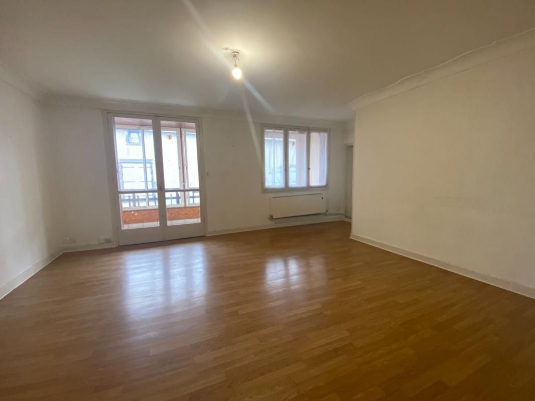 Appartement Ennezat 3 pièces 90 m2
