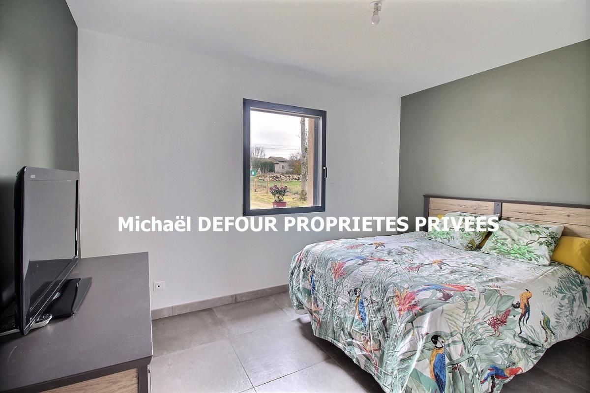 YSSINGEAUX Lapte 43200 maison plain-pied de 98 m² habitables construite en 2021 sous garantie décennale avec garage attenant sur 1400 m² de terrain 4