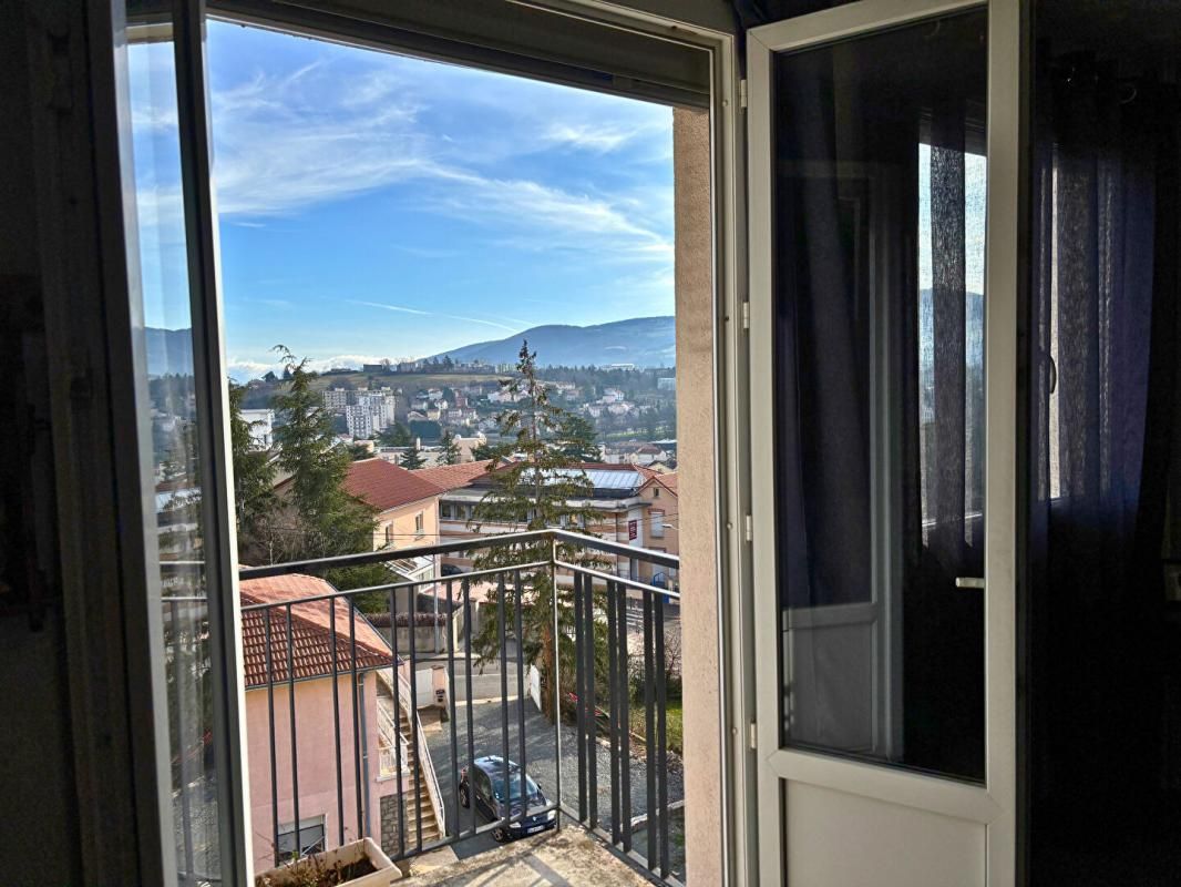 SAINT-ETIENNE St Etienne 42100 appartement 68m² 2 chambres 3