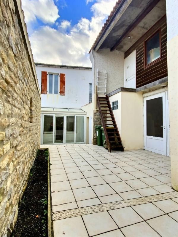 SAINT-DENIS-D'OLERON - 17650 - Maison de Village 5 pièce(s) 120 m² - Saint Denis - Ile d'Oléron - 4