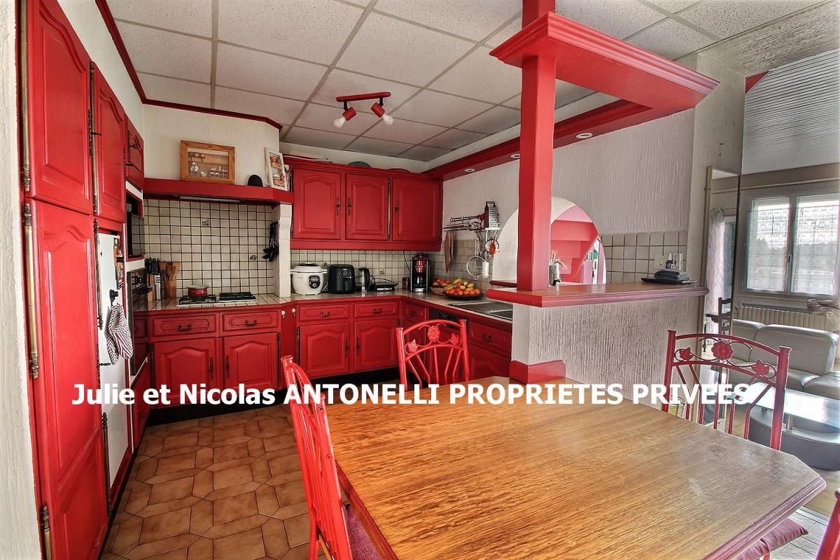 SAINT-JUST-MALMONT Saint Just Malmont 43240 Centre village appartement en DUPLEX 96m² 3 chambres TERRASSE et JARDINET 3
