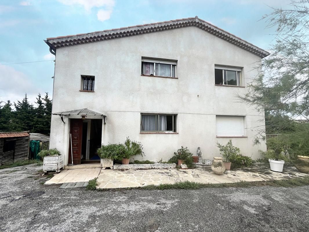 MOUGINS Villa T8 à rénover sur terrain de 1078m2 - Mougins 1