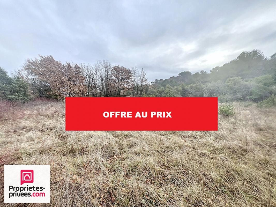 Rians Terrain 2105 m² de loisirs à pied du village