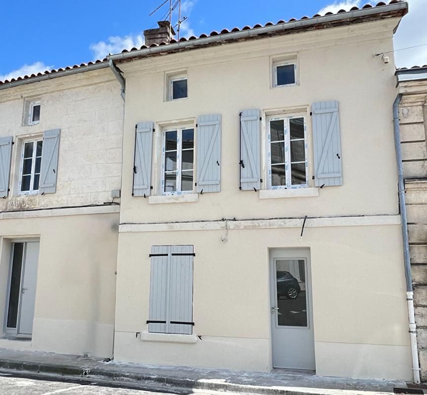 Maison Ruelle Sur Touvre 4 pièce(s) 107 m2