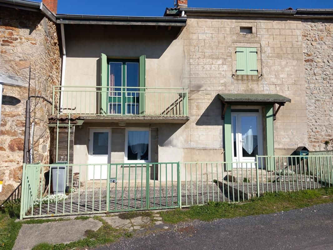 St Julien Molhesabate 43220 Maison de ville exposée sud 115 m² 4 chambres