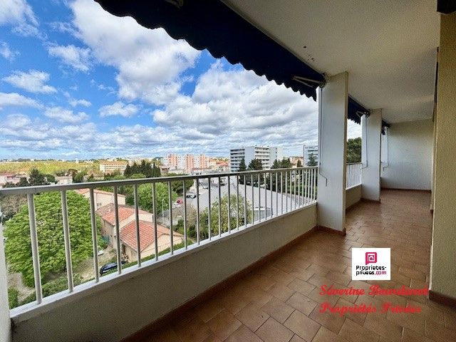 T5 Montpellier Mas Drevon avec grand balcon et parking