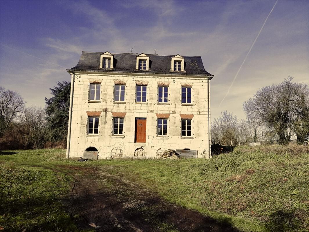 Maison de pays La Guerche 7 pièce(s) 180 m2