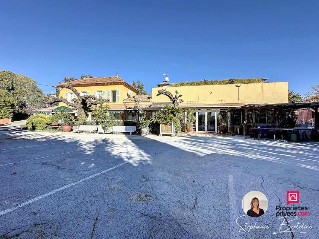 Bastide  7 pièce(s) 510 m2 - 2000m2 de terrain