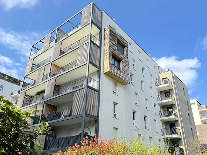 Strasbourg Neudorf, appartement norme BBC, 3 pièces, ascenseur, terrasse, garage