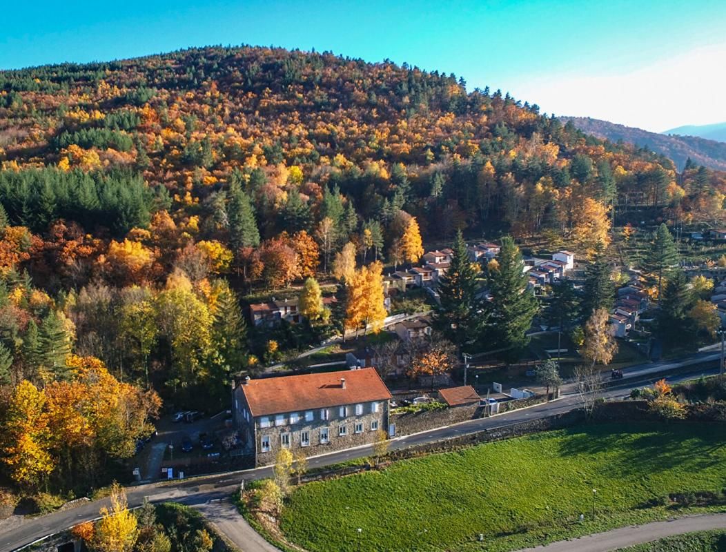 Opportunité Unique d'Investissement Immobilier en Pleine Nature