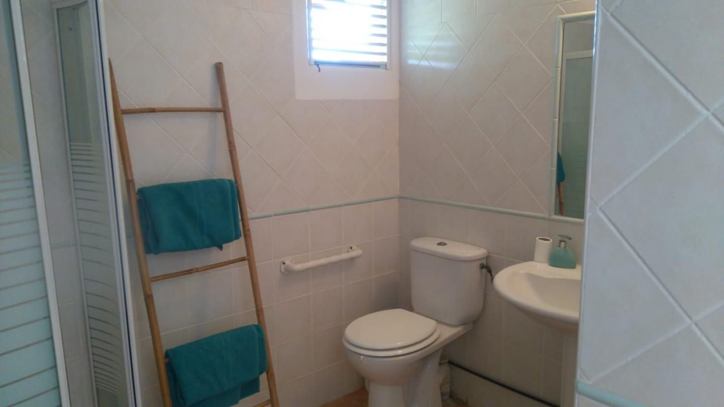 Villa F4 + bungalow  au Vauclin