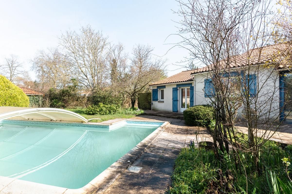 Maison Divatte Sur Loire (44450) , 125 m2 + annexes